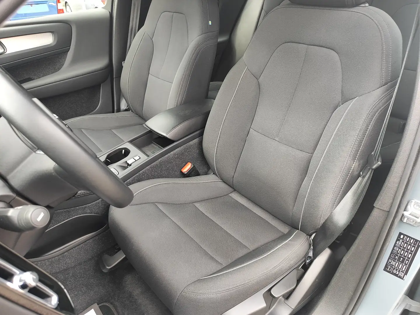 Volvo XC40 XC40 1.5 t4 phev Inscription auto my21 Grigio - 2