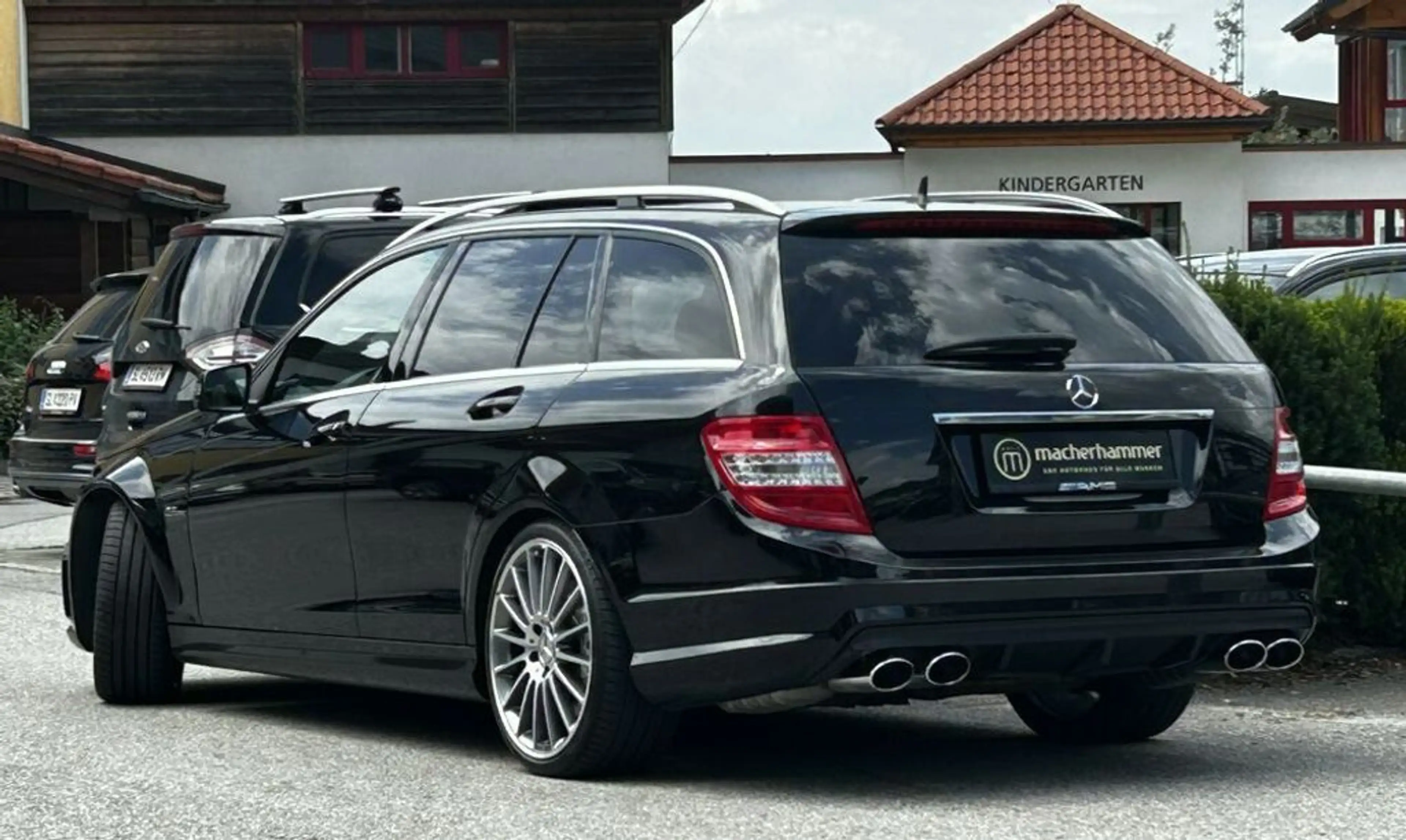 Mercedes-Benz C 63 AMG C 63 T AMG V8 — photo 3