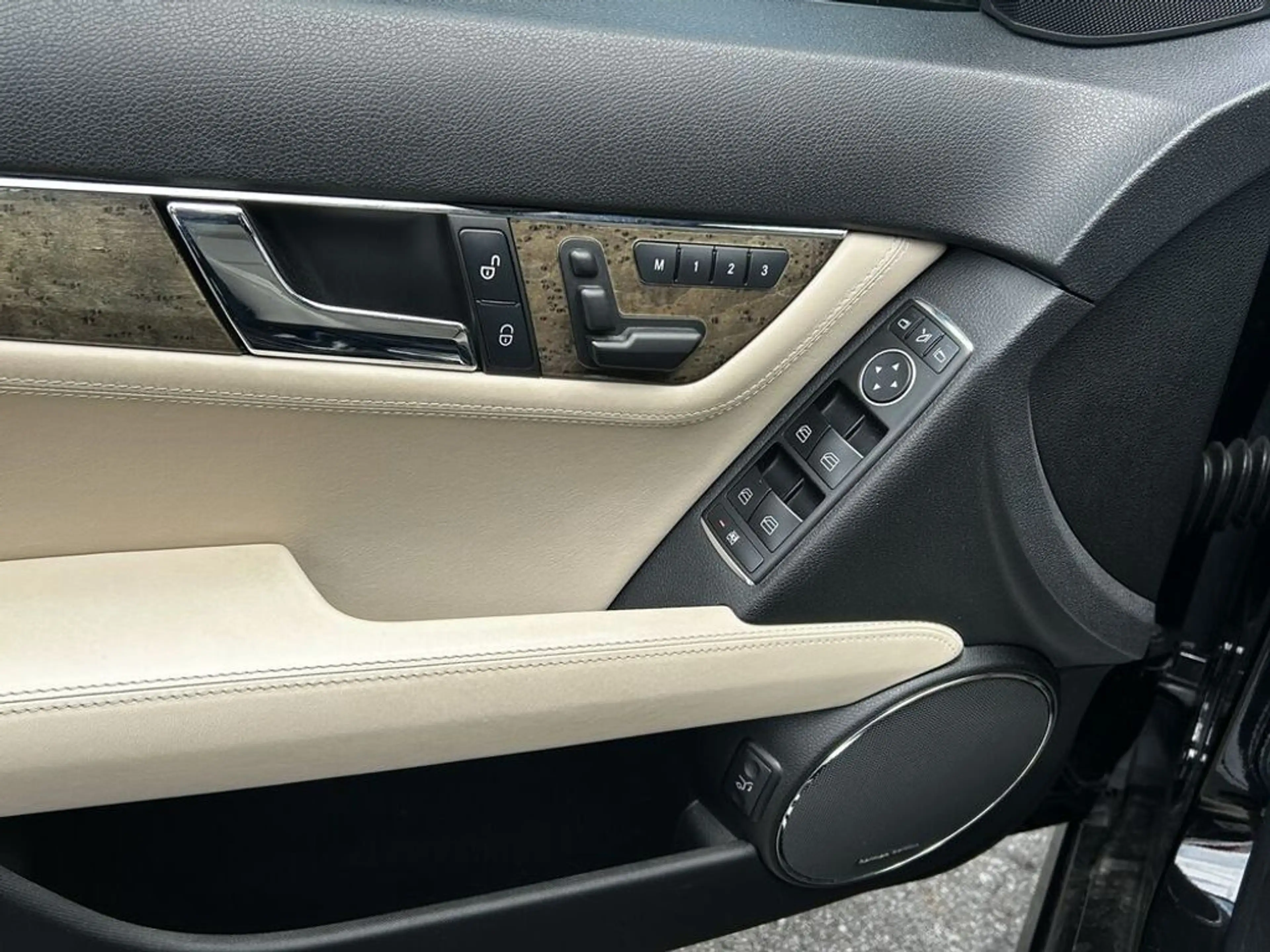 Mercedes-Benz C 63 AMG C 63 T AMG V8 — photo 15