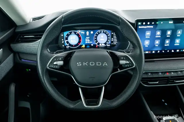 Skoda Octavia view 7