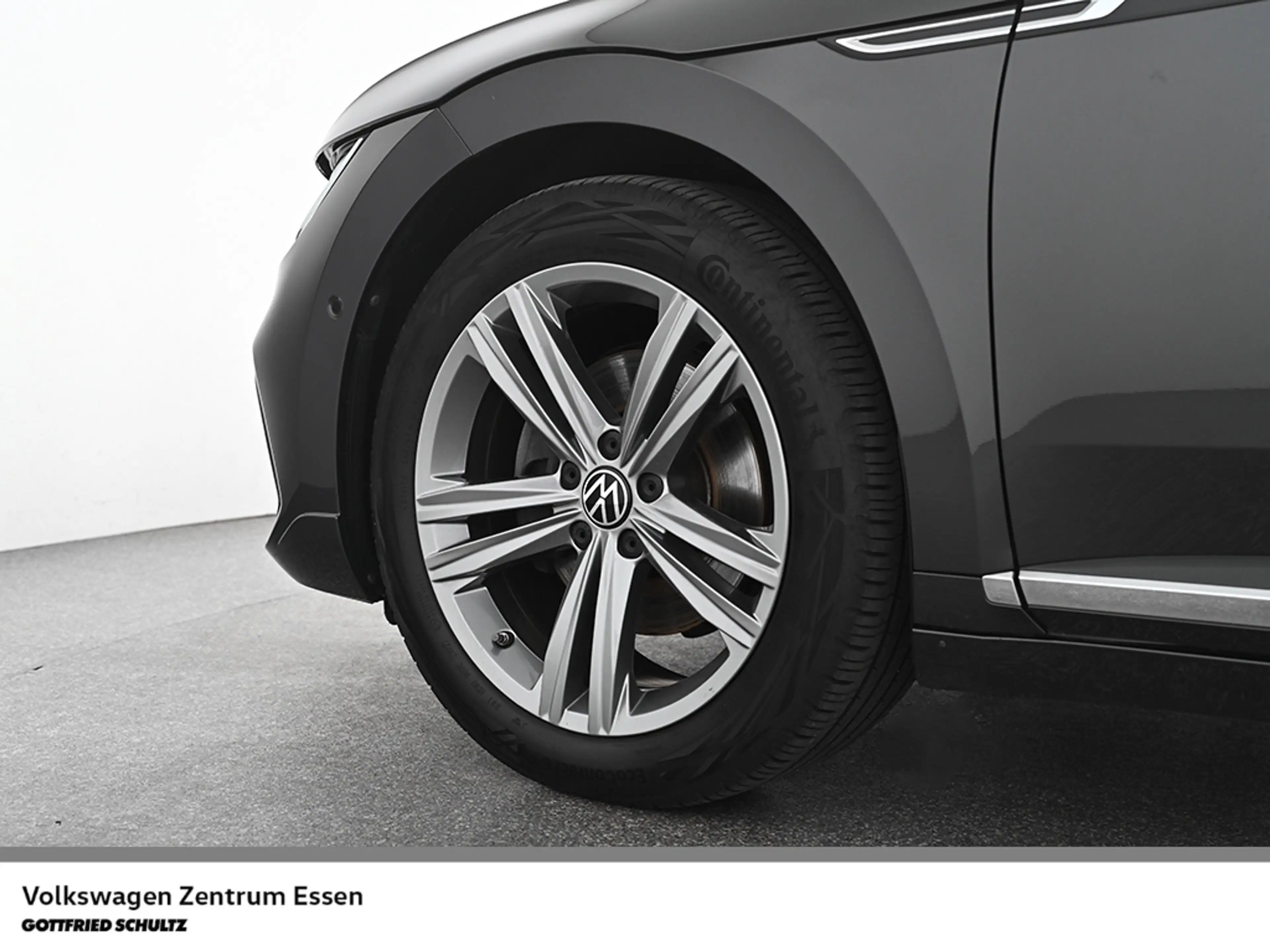 Volkswagen Arteon Shooting Brake R-Line TSI DSG Matrix R-Kamera — photo 5