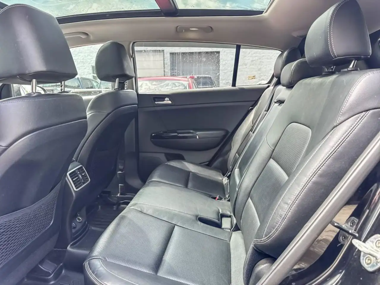 Kia Sportage снимка Kia Sportage