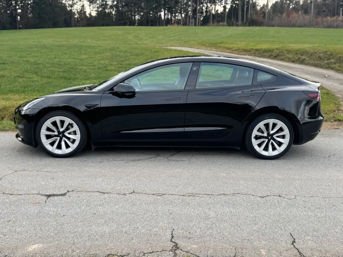 Tesla Model 3 Long Range Dual AWD 19 ZOLL ALLWETTER Schwarz - 2