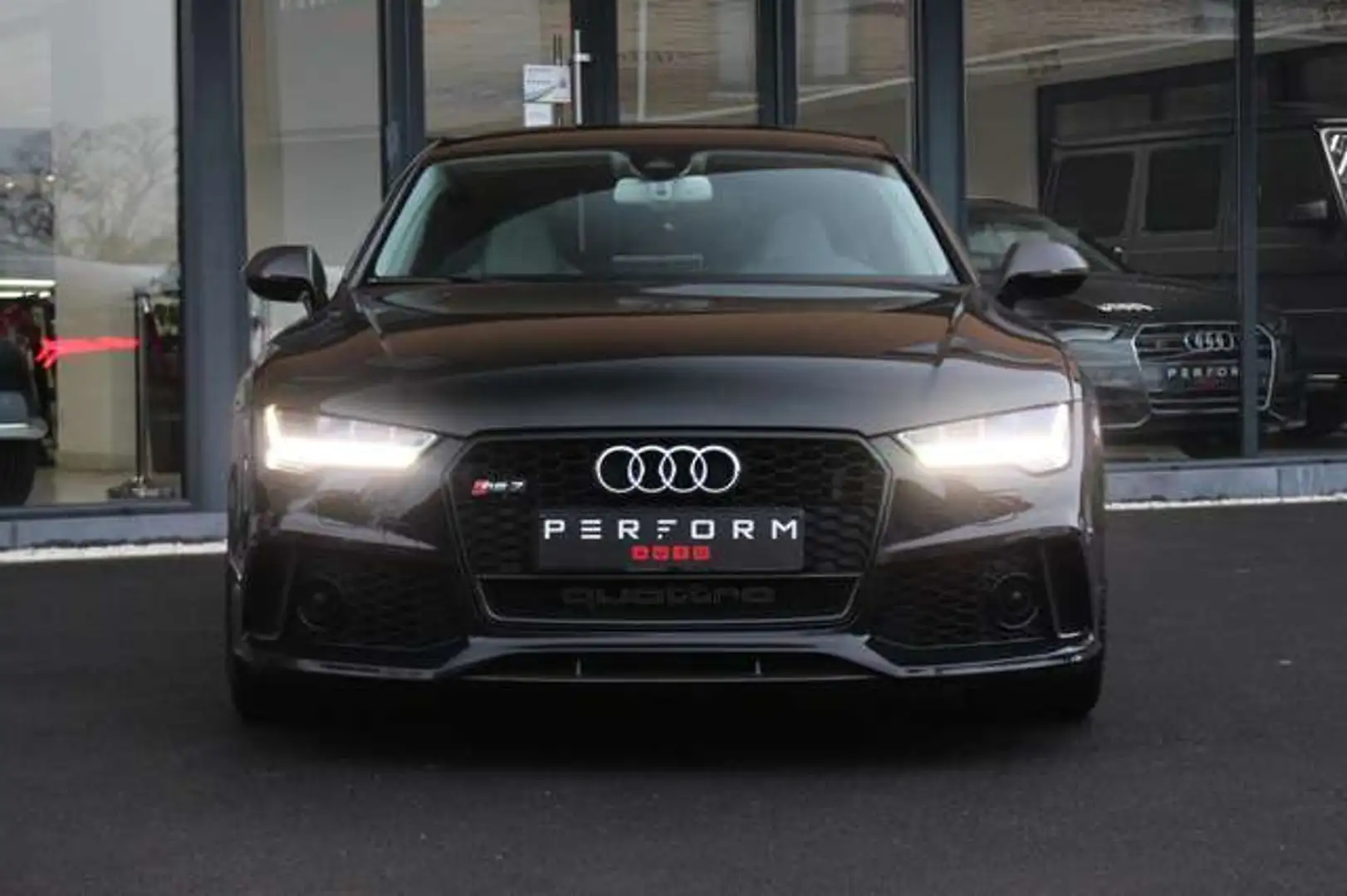 Audi RS7 4.0TFSI PERFORMANCE*QUATTRO*BOSE*ADAPTIVE CRUISE* Schwarz - 2