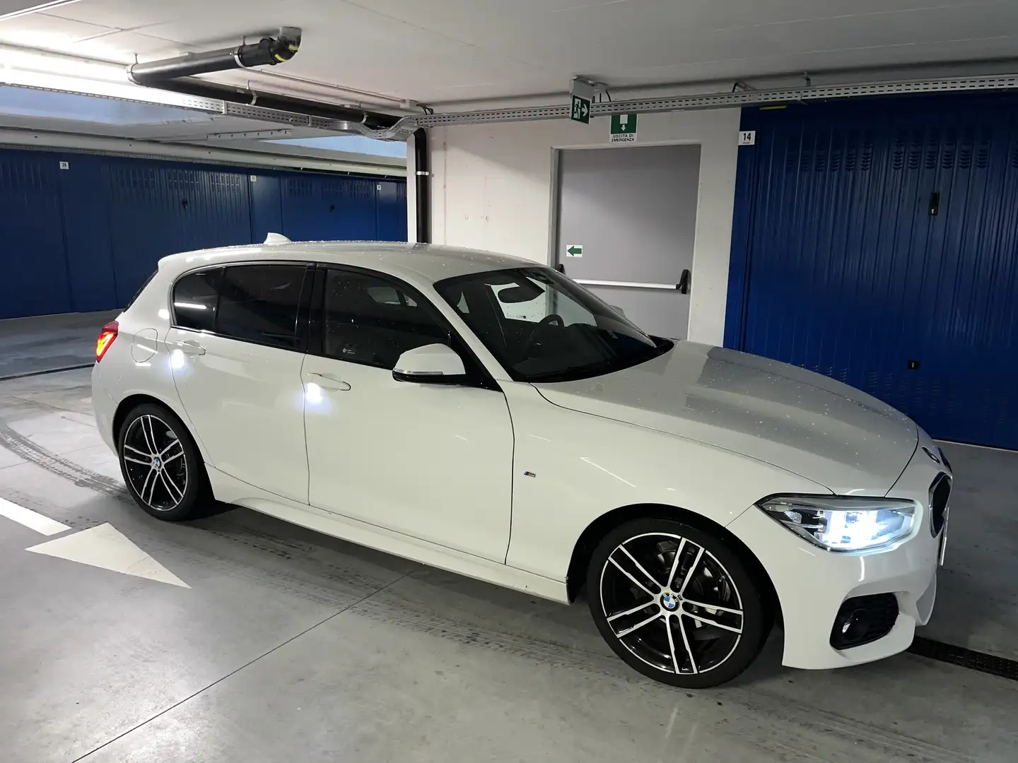 BMW 116 116d Msport 5p auto Blanco - 1