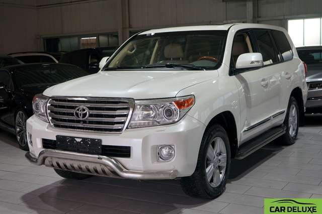 Imagine Toyota Land Cruiser 4,5-l-V8-D-4D Executive*7-SITZER*