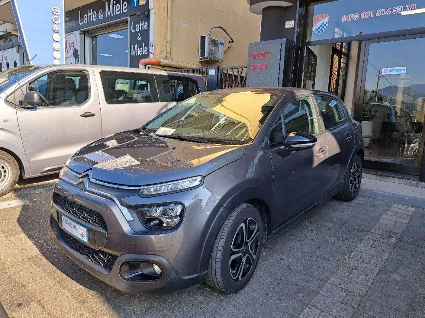 Citroen C3 BlueHDi 100 S&S Feel Pack - MINI RATA 4 ANNI Grigio - 2