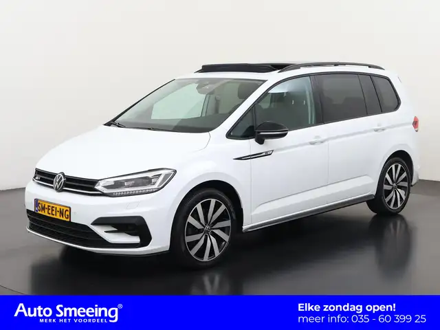 2023 Volkswagen Touran in White for sale