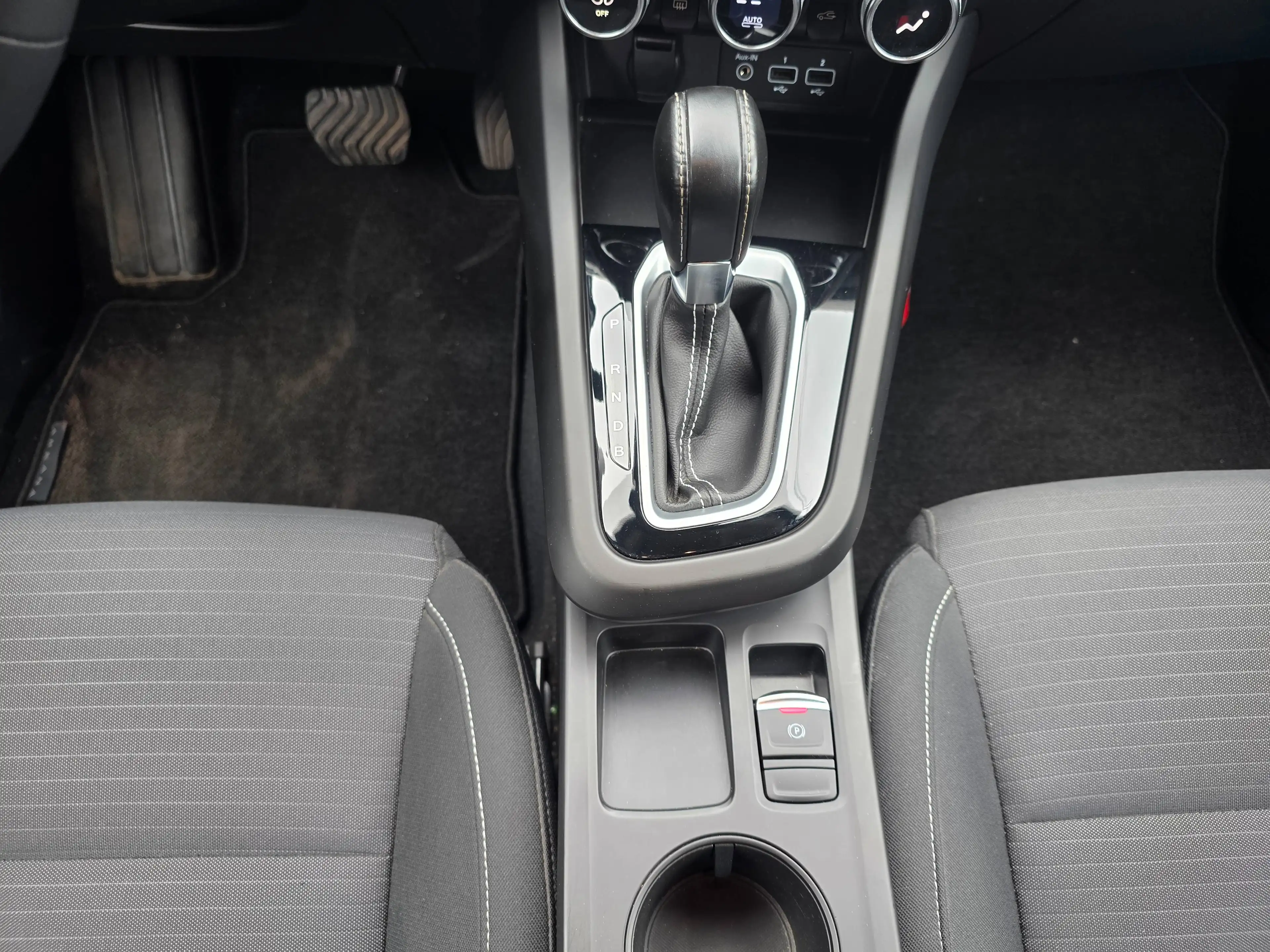 Renault Arkana E-TECH 1.6i Hybride 1°EIG. 2023' !! 35000KM !! IN PERFECTE STAAT MET GARANTIE !! — photo 11