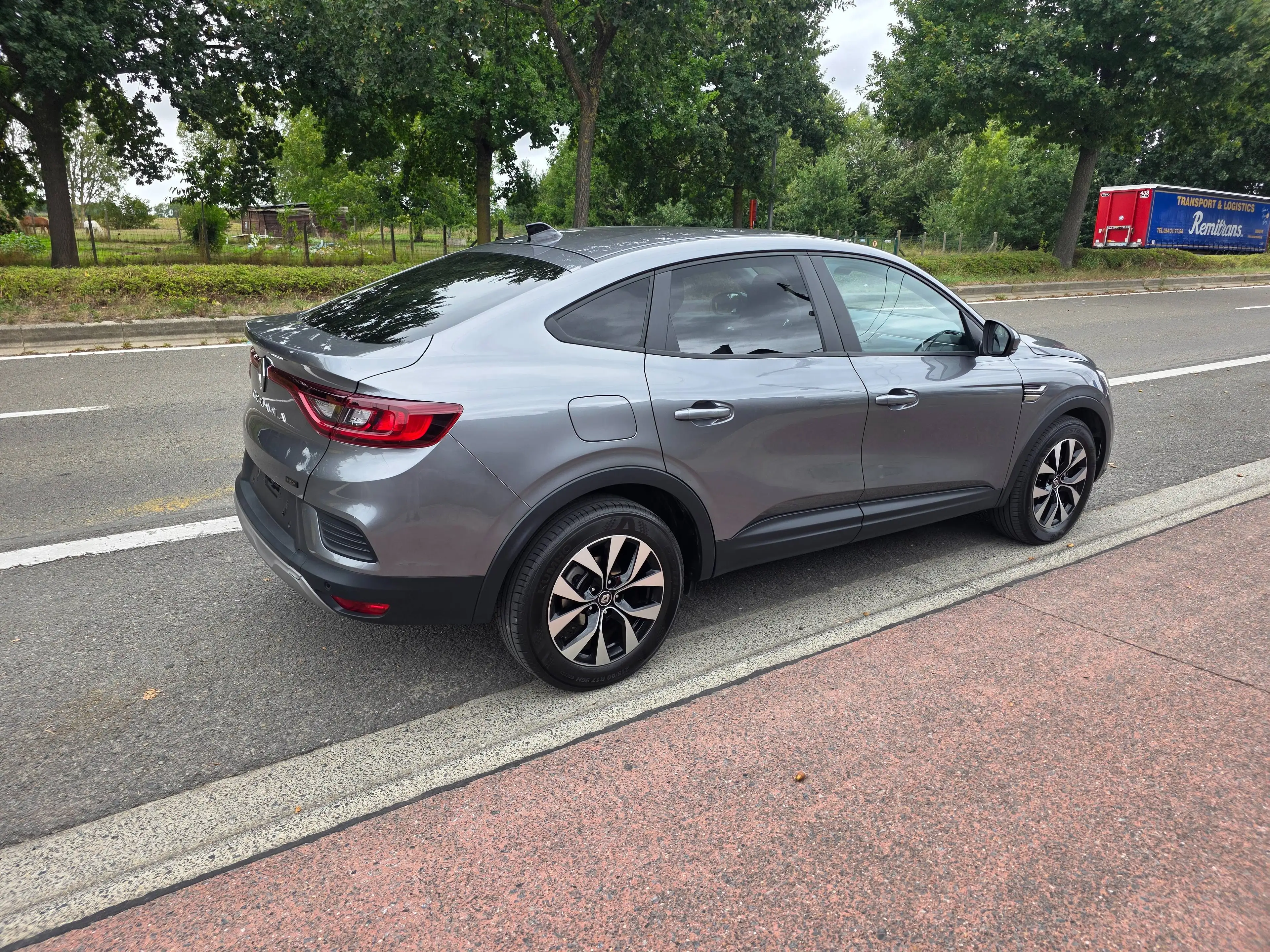 Renault Arkana E-TECH 1.6i Hybride 1°EIG. 2023' !! 35000KM !! IN PERFECTE STAAT MET GARANTIE !! — photo 7