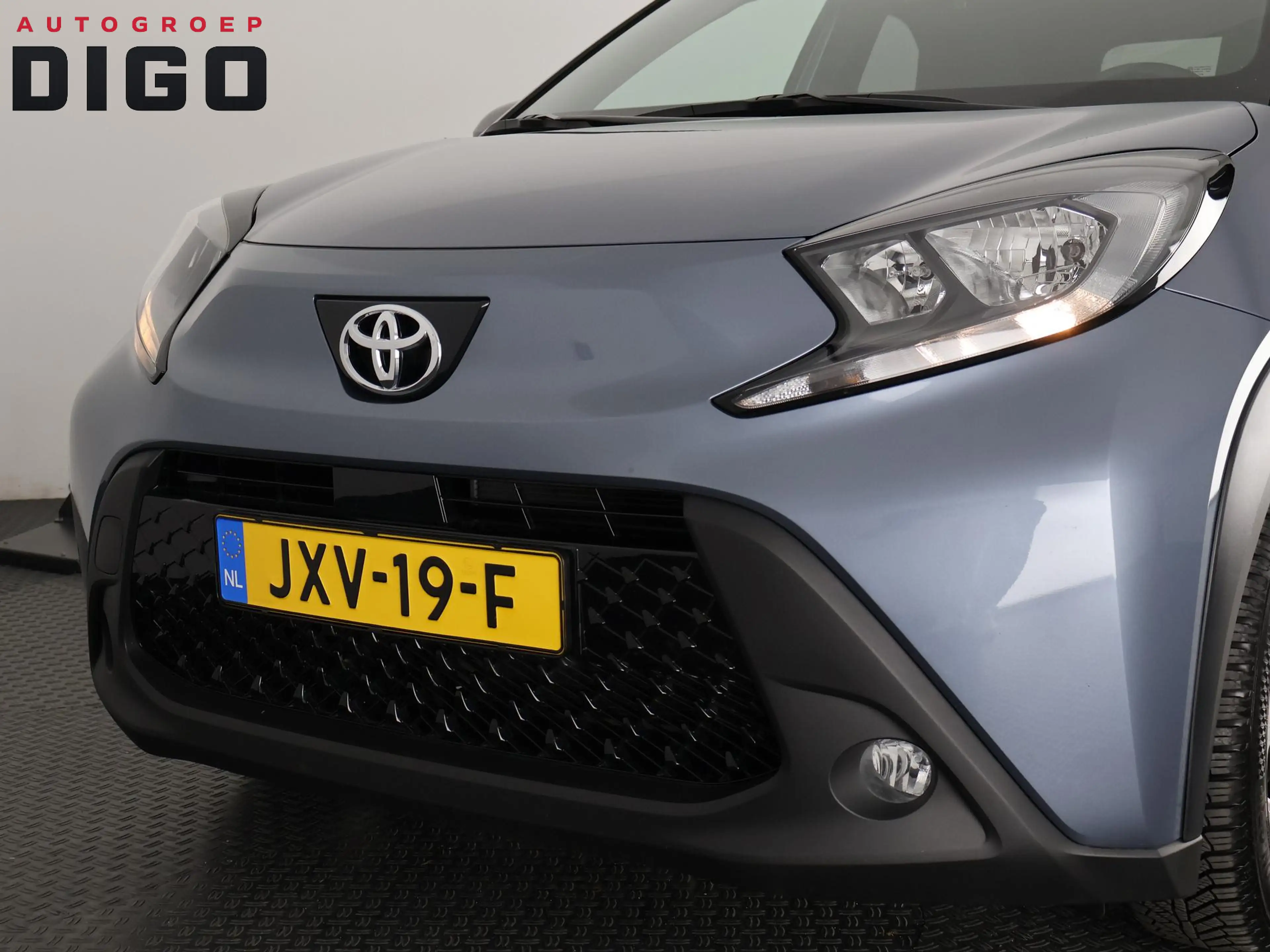 Toyota Aygo X 1.0 VVT-i PULSE PACK BI-TONE GARANTIE 3-2035! CARP — photo 14