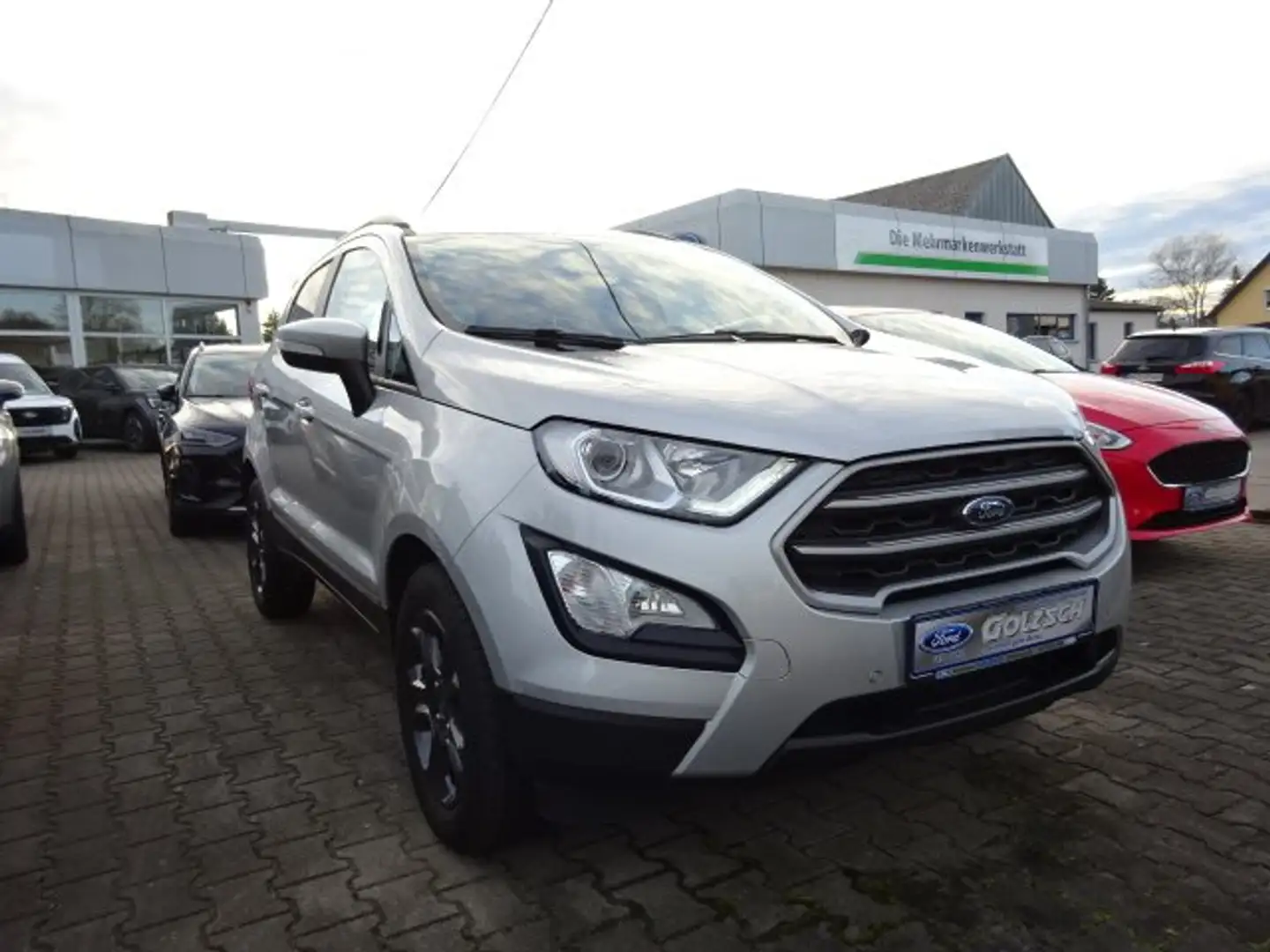 Ford EcoSport Cool & Connect Automatik *Winter-Paket*Navi* Plateado - 2