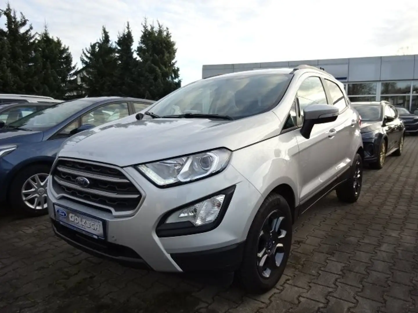 Ford EcoSport Cool & Connect Automatik *Winter-Paket*Navi* Plateado - 1