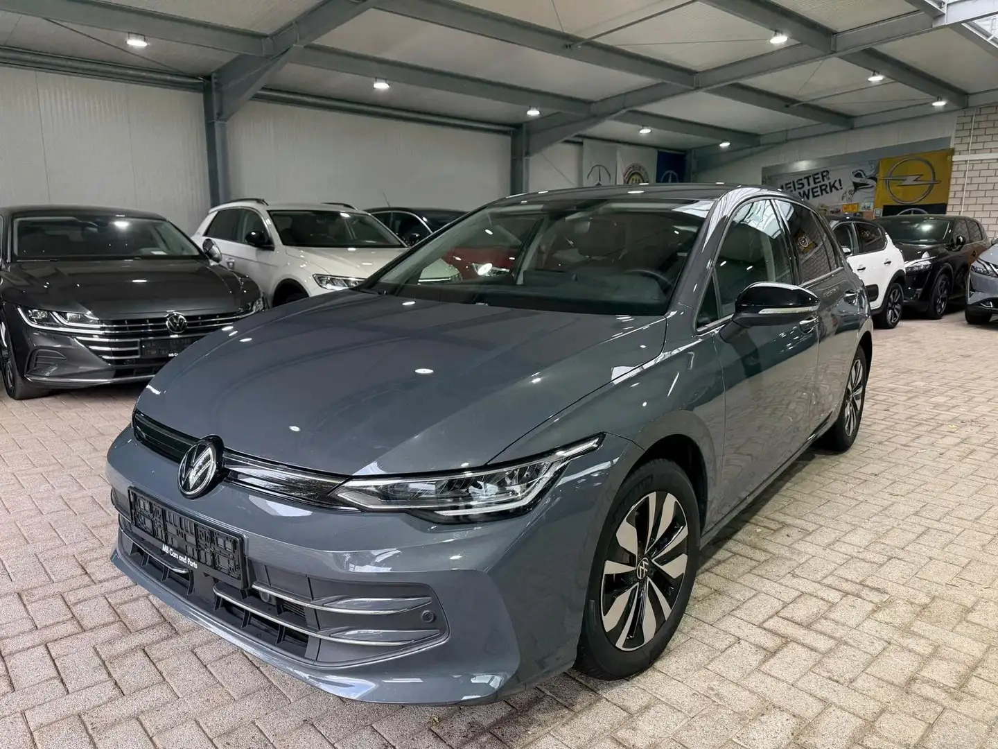 Volkswagen Golf VIII 1.5 TSI Goal ACC LED SHZ Sideassist Gris - 1