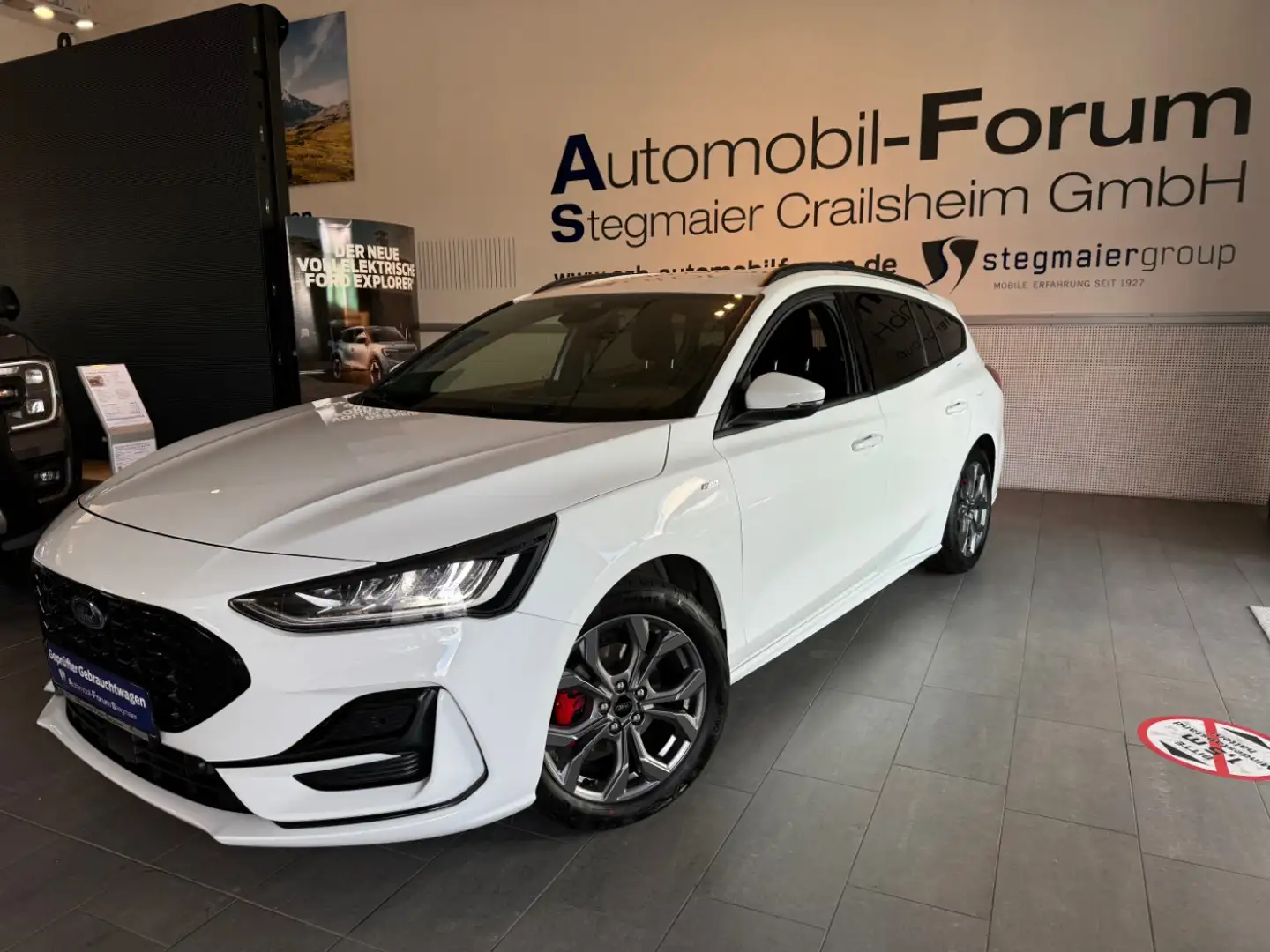 Ford Focus Turnier ST-Line X 1.0l EcoBoost MHEV *LED*NAVI* Weiß - 2