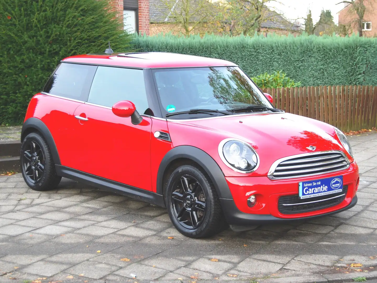 MINI One Cooper * Navi-Panorama-Klima-Service Neu * Rood - 2