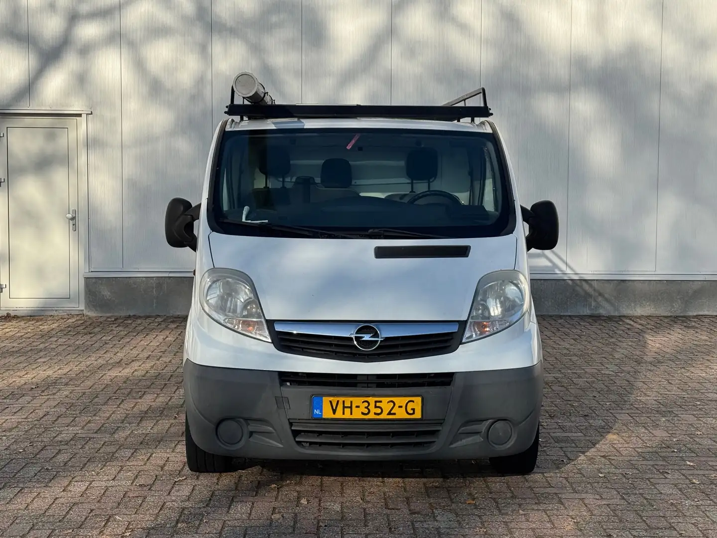 Opel Vivaro 2.0 CDTI L2H1 EcoFLEX Wit - 2