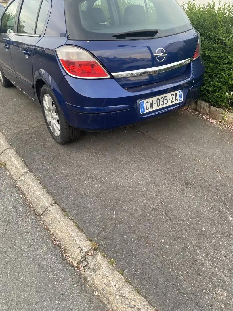 Opel Astra 1.9 CDTI - 120 Elégance - 2