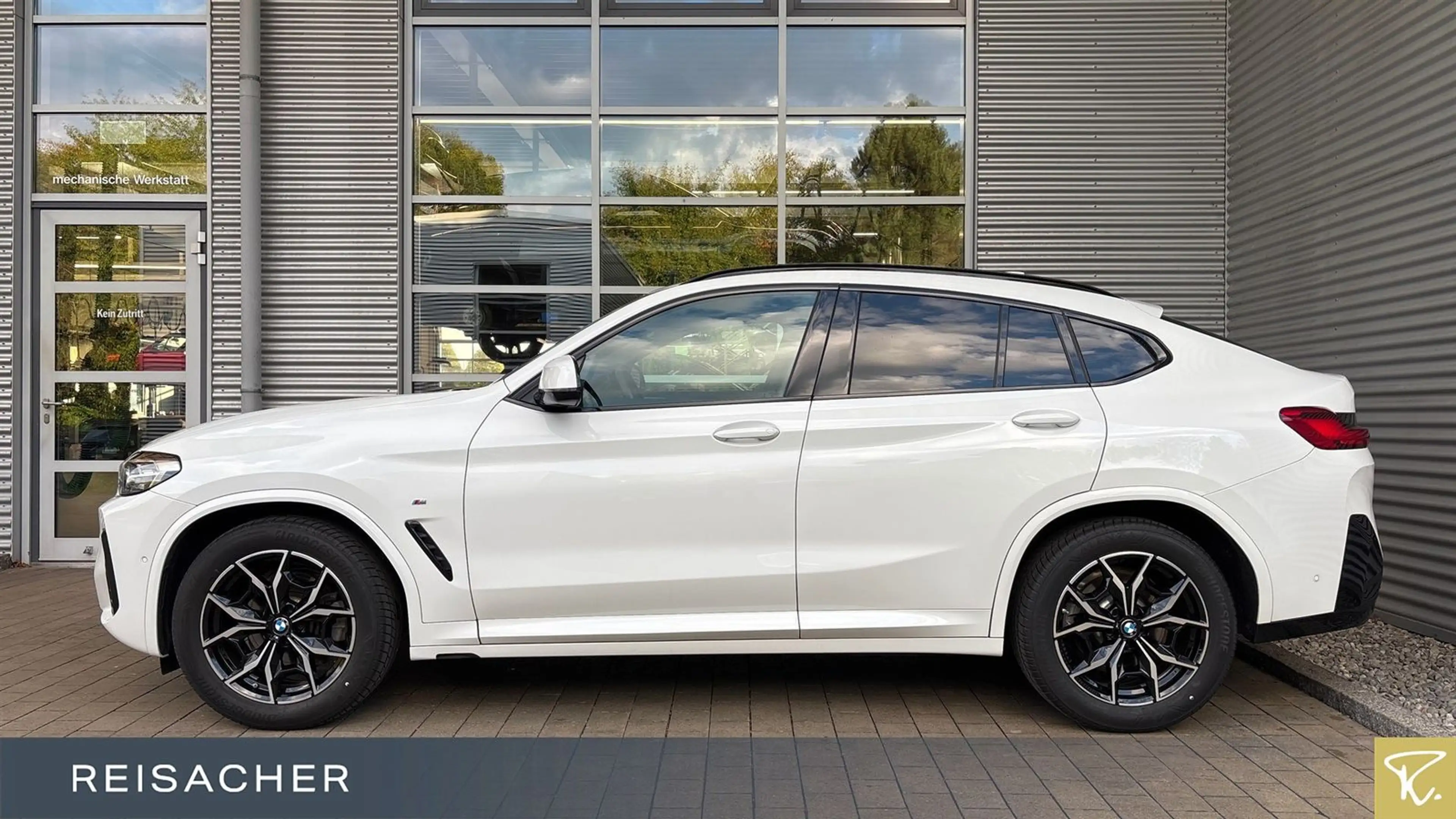 BMW X4 xDrive 20i A M-Sport,Autom — photo 4
