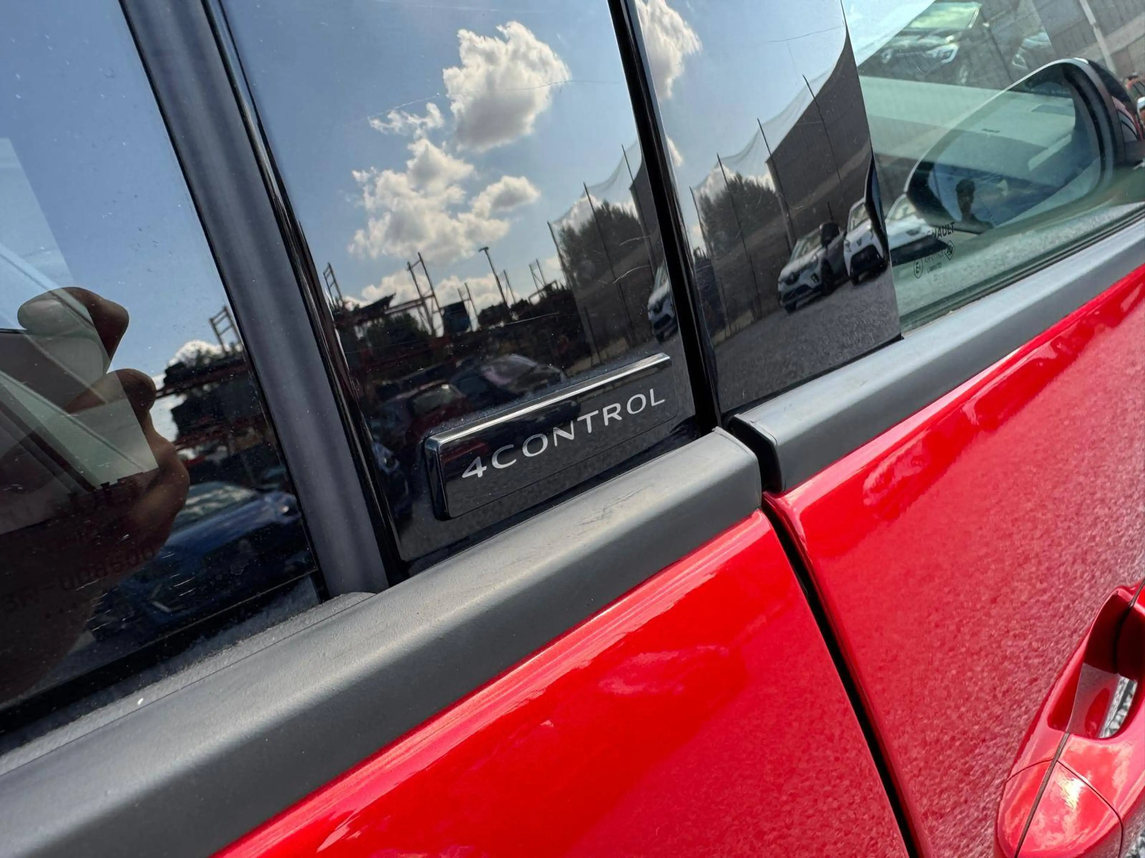 Renault Espace 1.2 HEV 200 EDC — photo 12