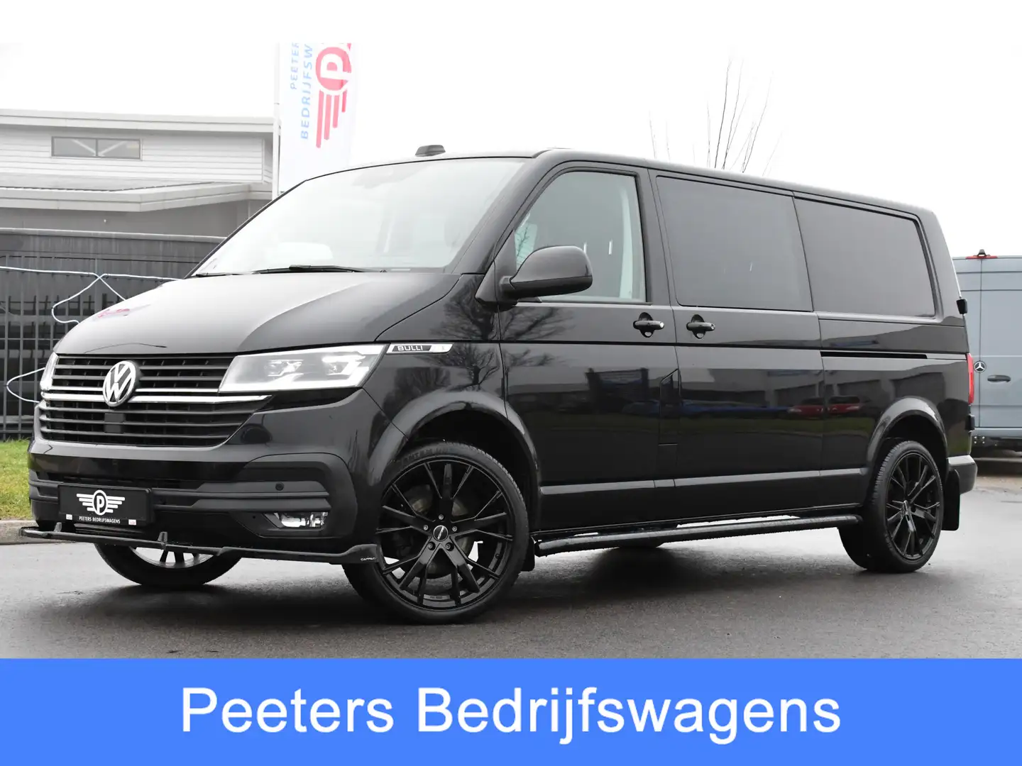 Volkswagen Transporter 2.0 TDI L2H1 32 DC Bulli Black Edition Virtual, Ad Noir - 1