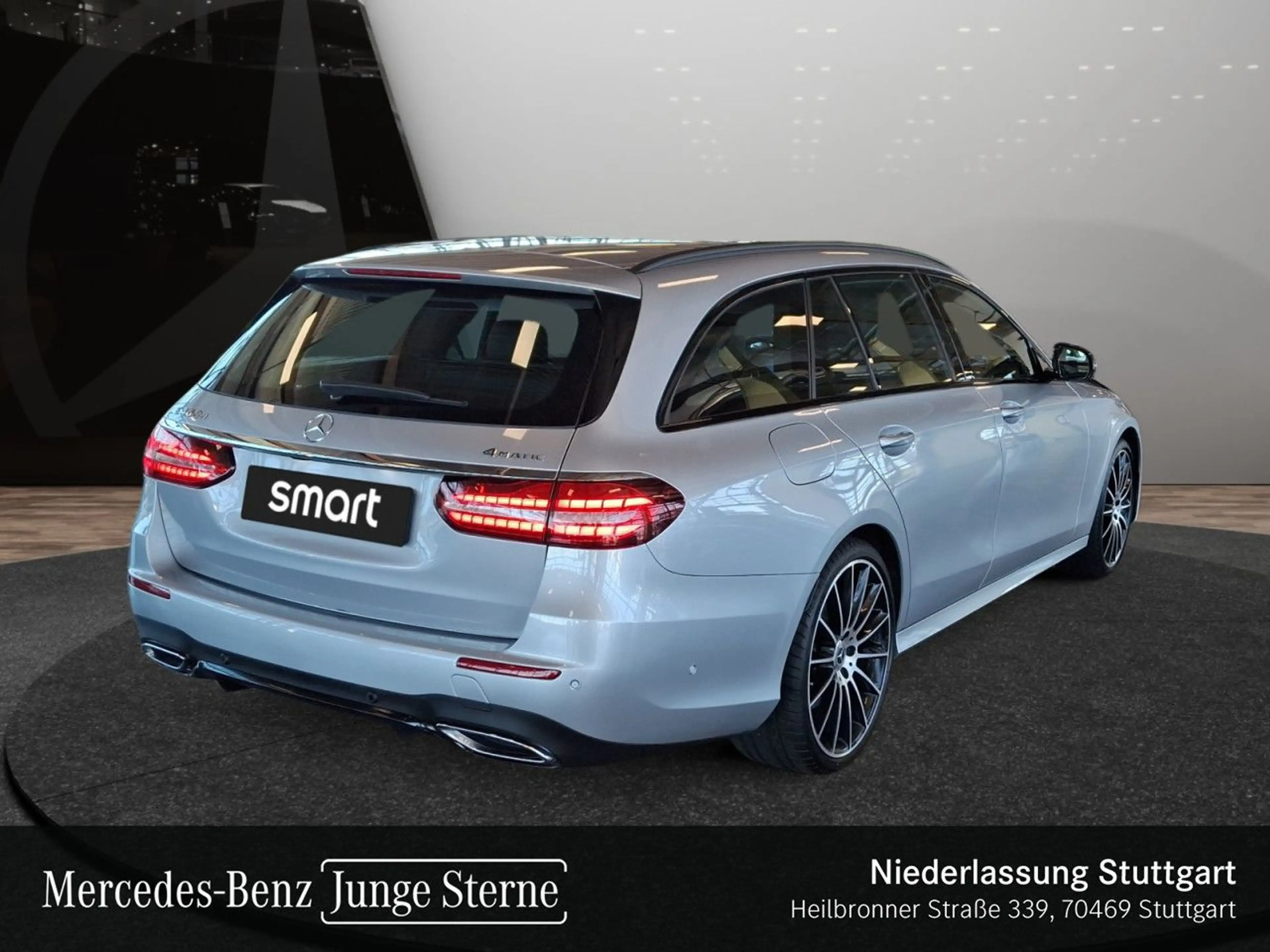 Mercedes-Benz E 400 d T 4M AMG+NIGHT+PANO+MULTIBEAM+FAHRASS+20" — photo 6