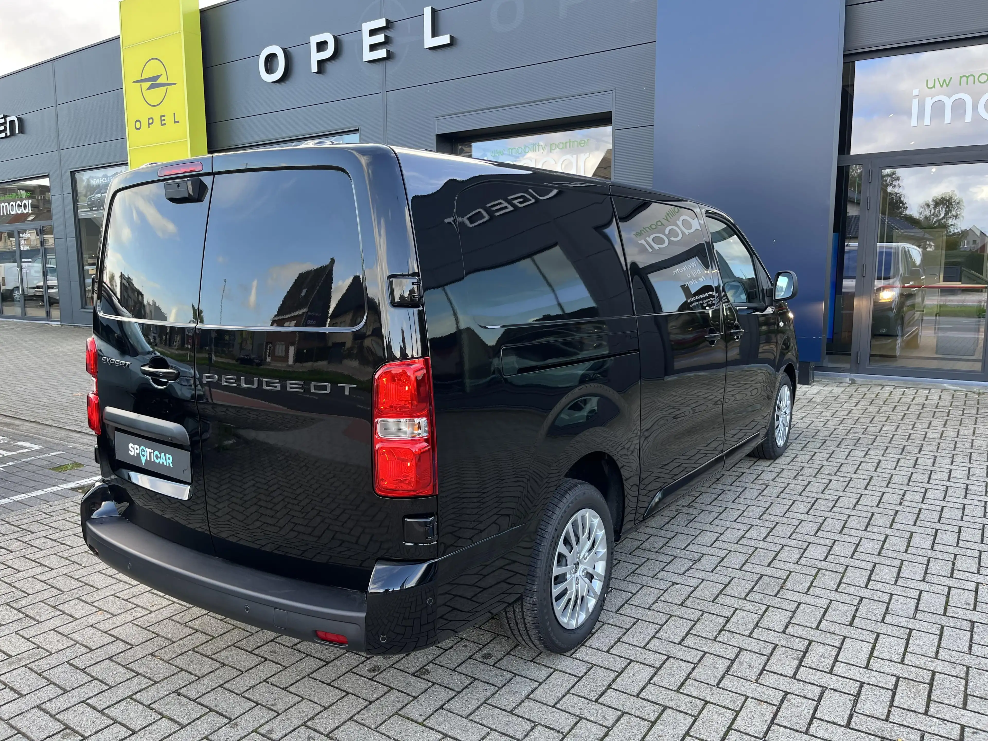 Peugeot Expert XL DUBBELE CABINE 2.2 DIESEL 180 EAT 8 — photo 3