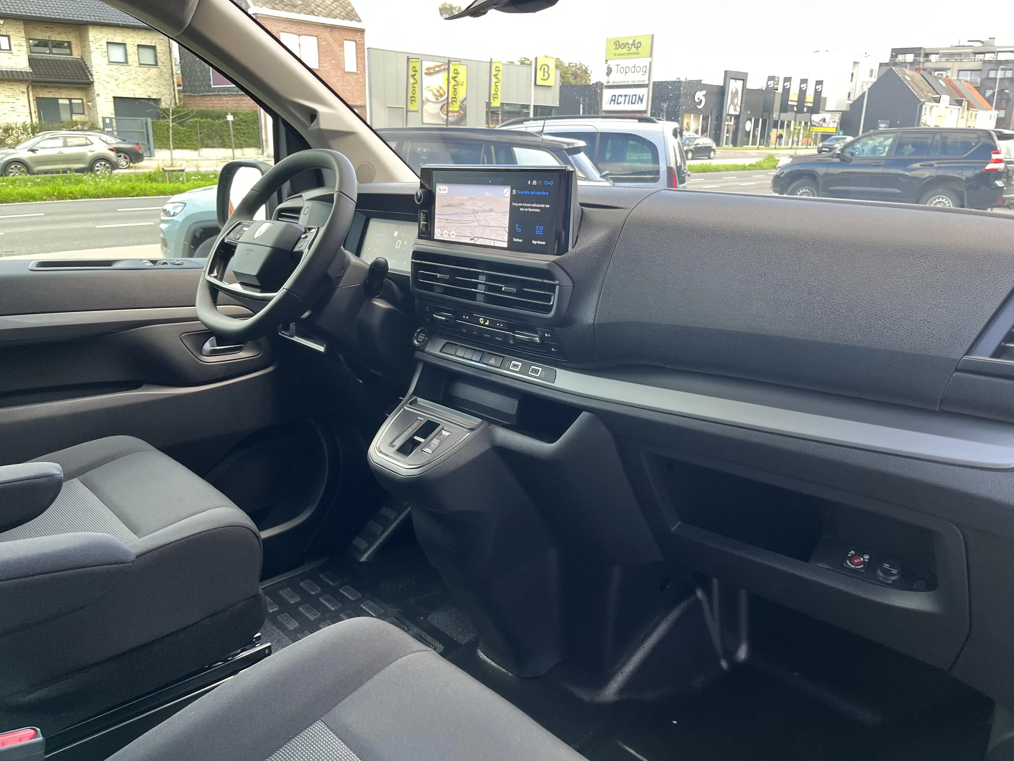 Peugeot Expert XL DUBBELE CABINE 2.2 DIESEL 180 EAT 8 — photo 2