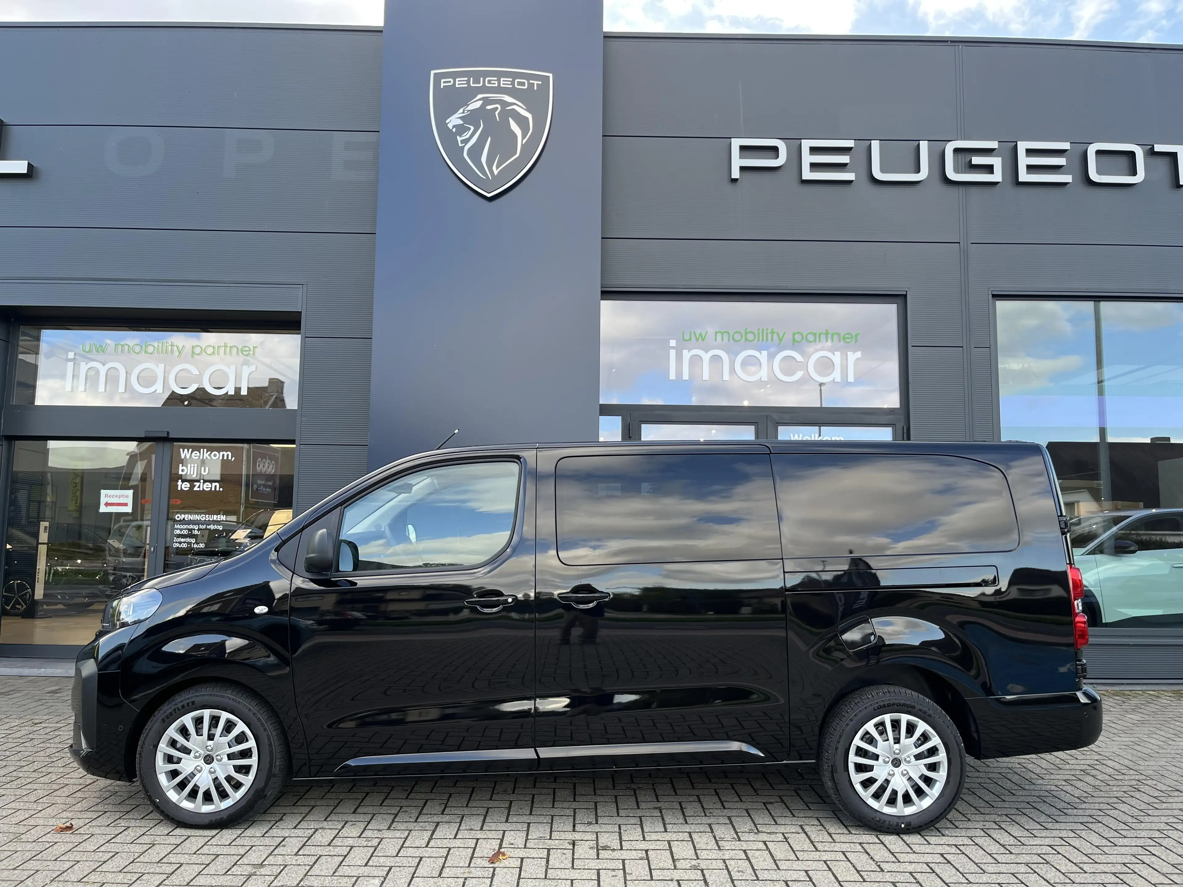 Peugeot Expert XL DUBBELE CABINE 2.2 DIESEL 180 EAT 8 — photo 4