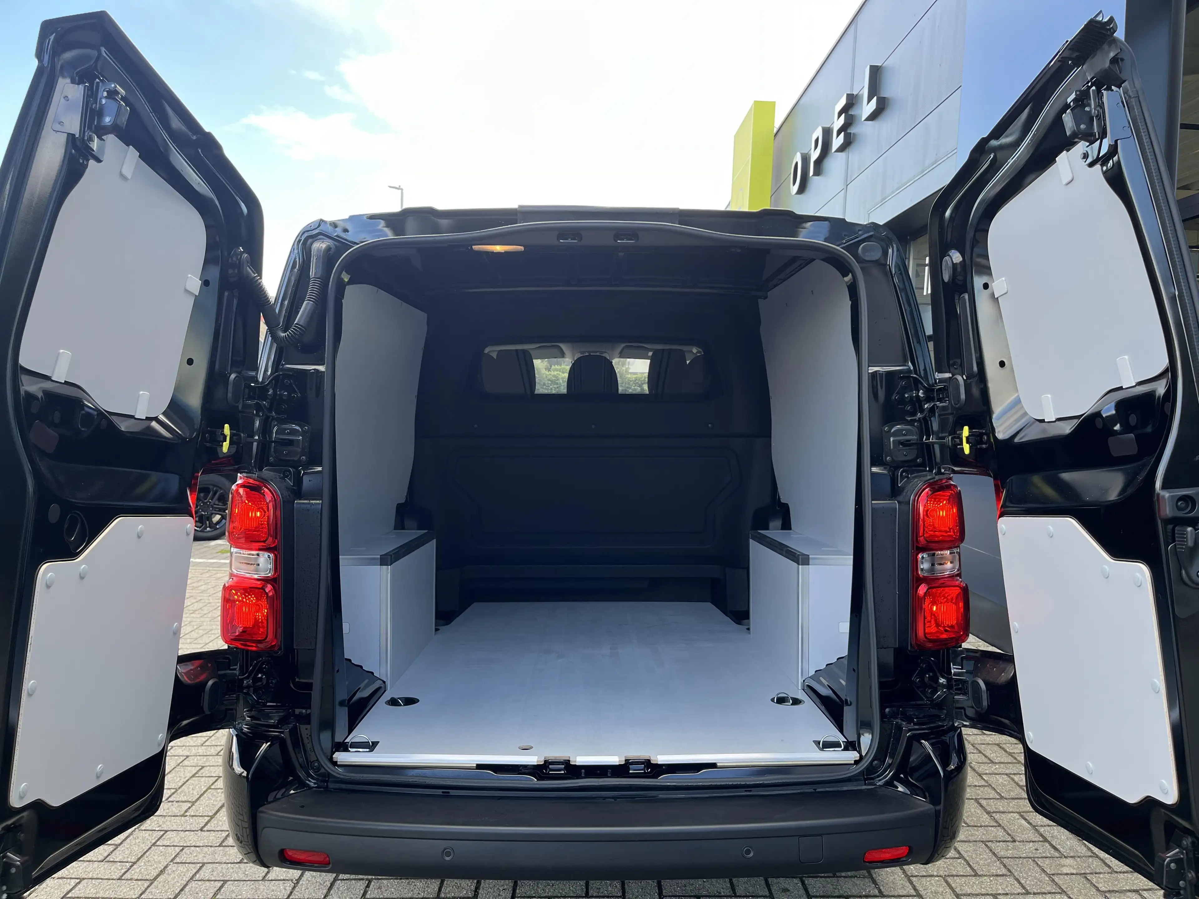 Peugeot Expert XL DUBBELE CABINE 2.2 DIESEL 180 EAT 8 — photo 9