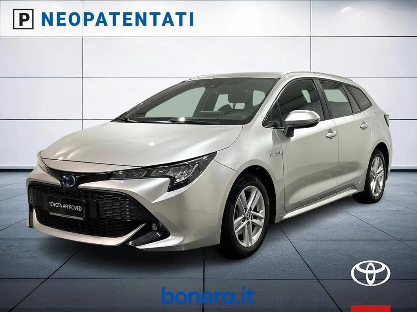 Toyota Corolla Touring Sports 1.8 hybrid Active cvt Argent - 1