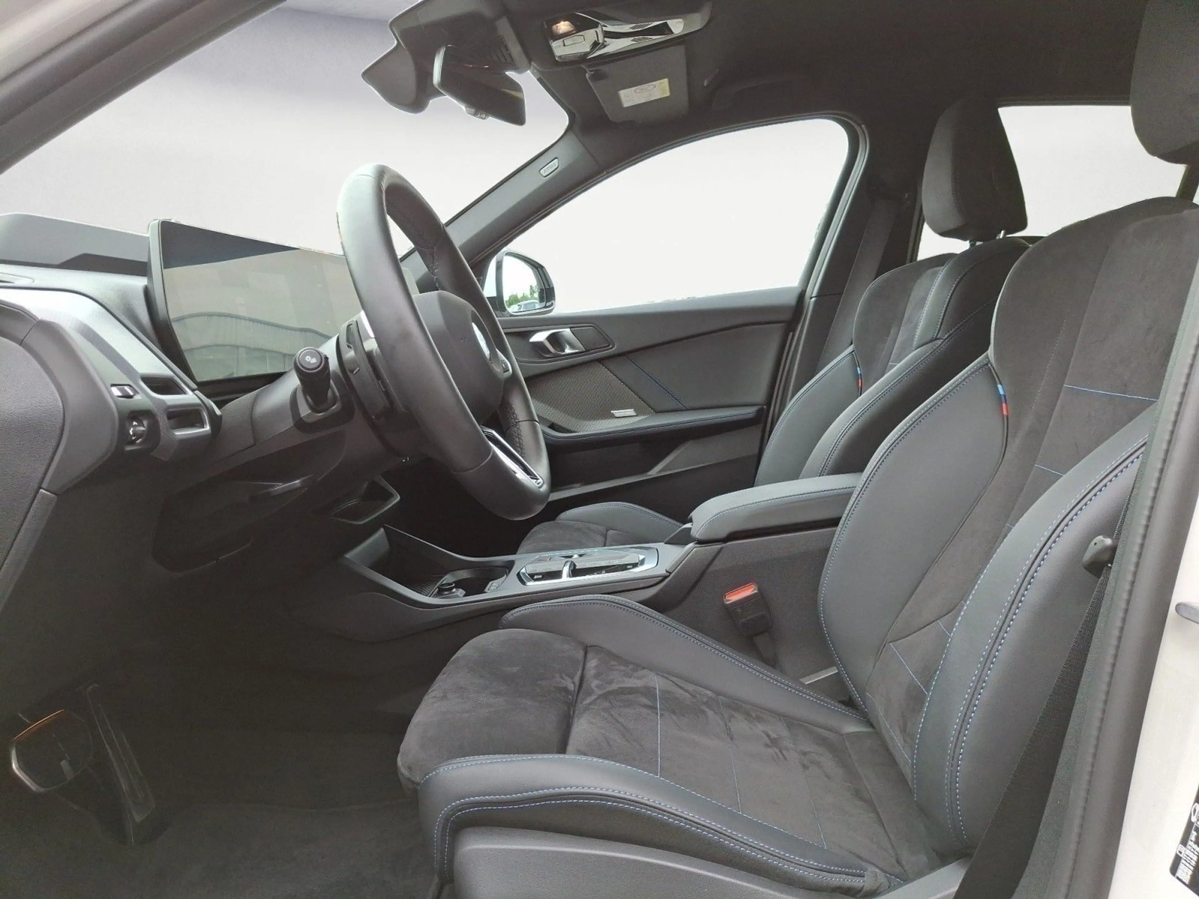 BMW 120 d Steptronic M SPORT Head-Up Iconic Glow Alar — photo 8