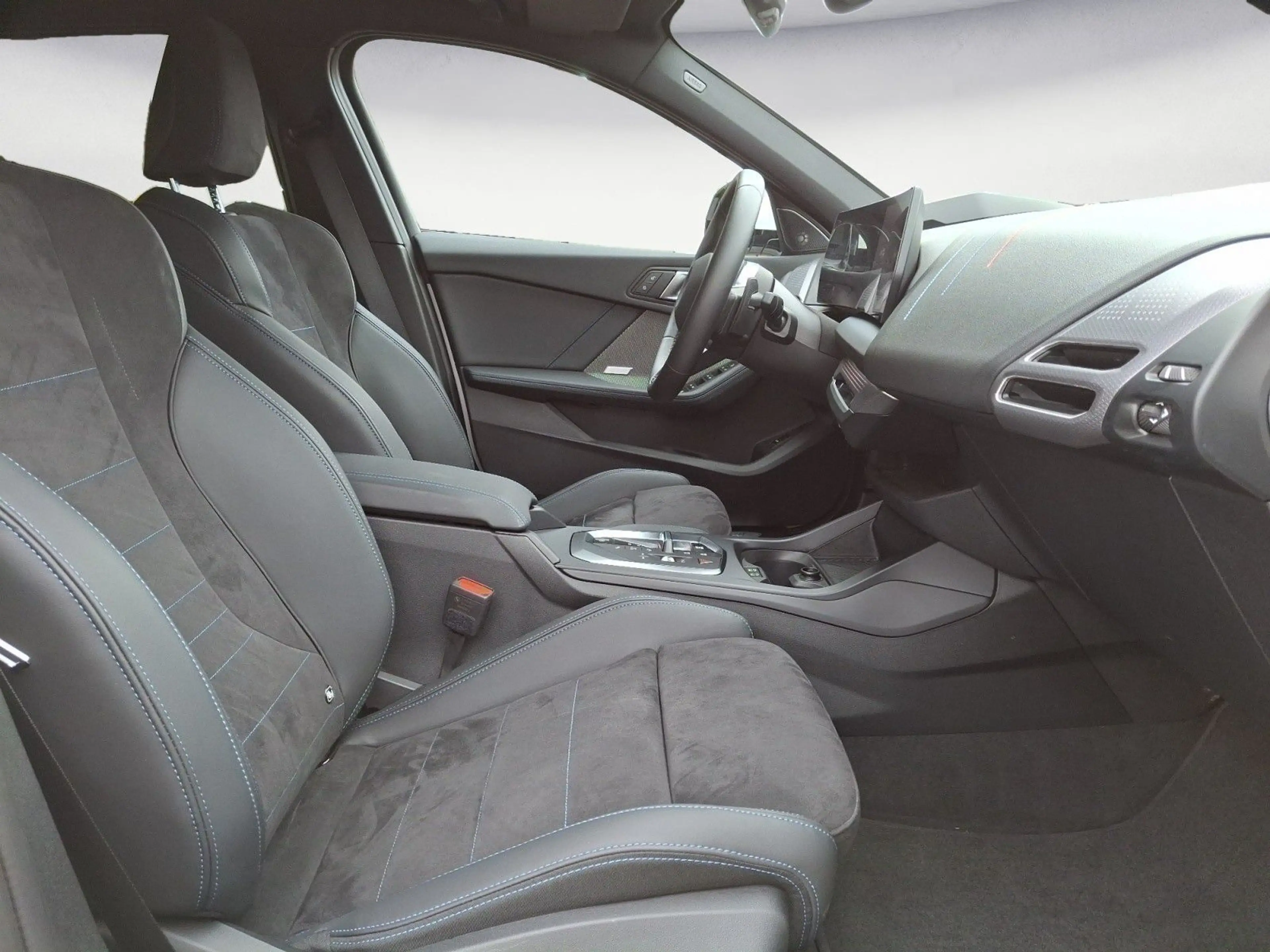 BMW 120 d Steptronic M SPORT Head-Up Iconic Glow Alar — photo 9