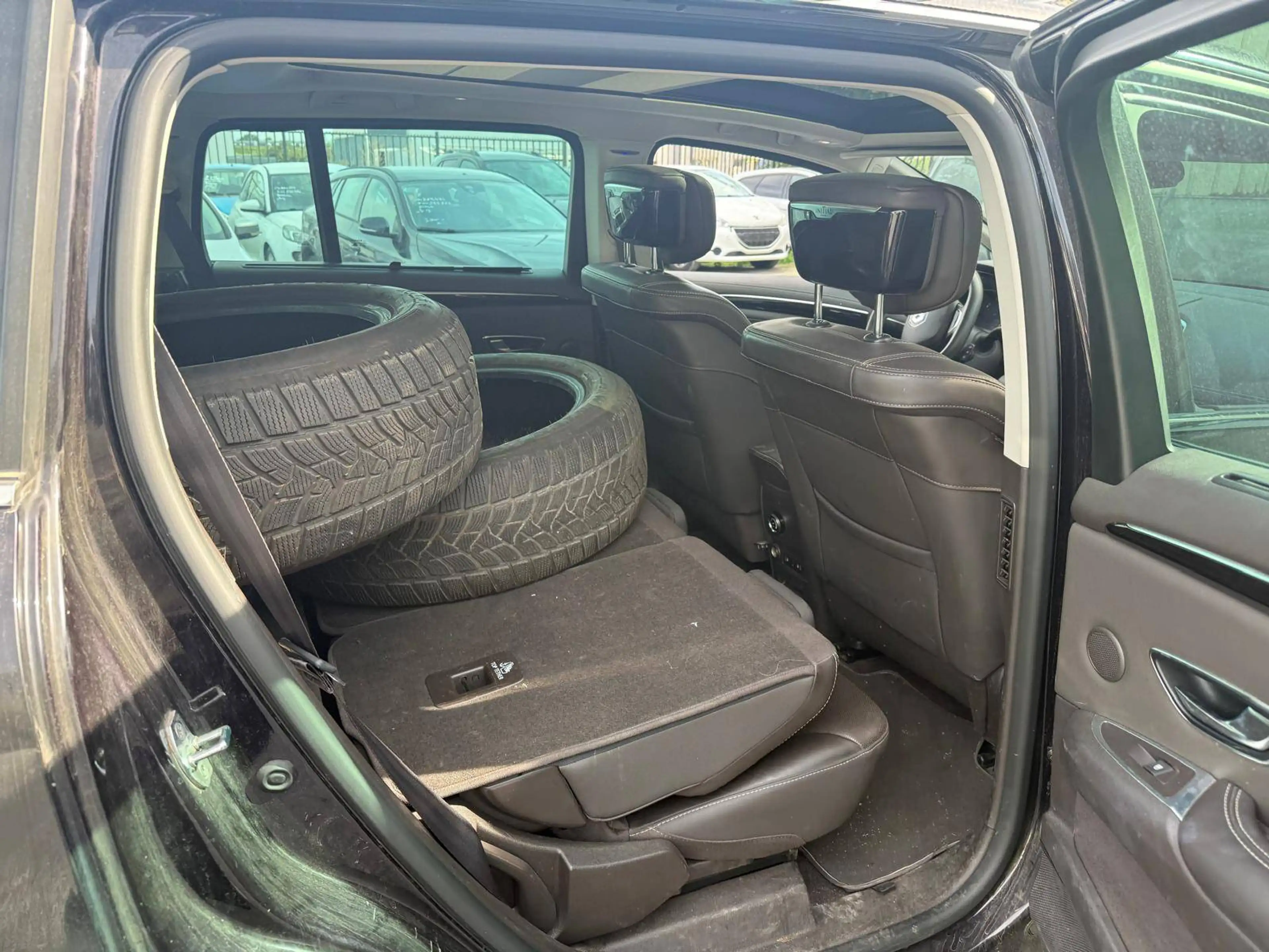 Renault Espace Espace 1.6 dCi Energy Initiale Paris EDC — photo 11