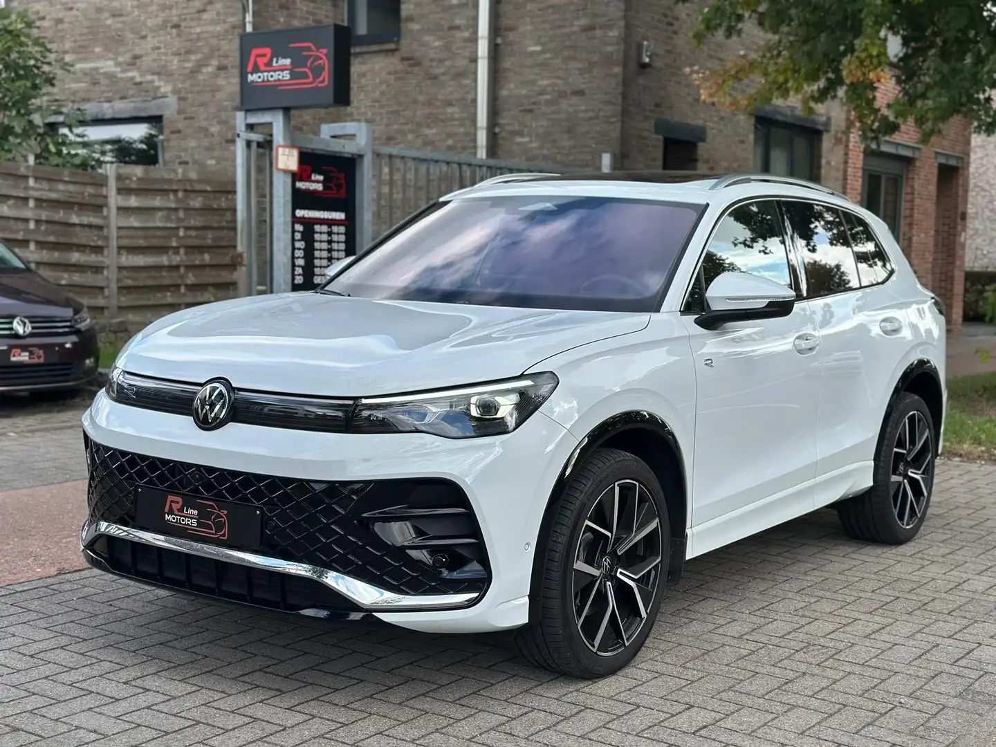 Volkswagen Tiguan 2.0TDI - 4 Motion - R Line - 193pk - Full Bianco - 1