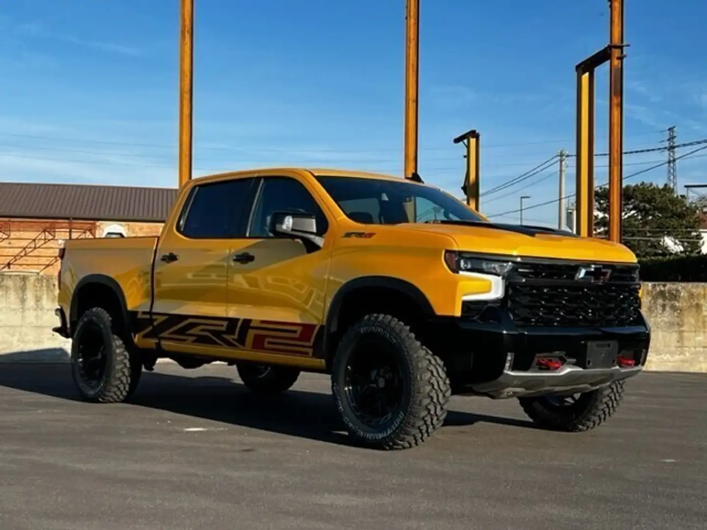 Chevrolet Silverado 6.2L V8 4x4 ZR2 Žlutá - 2