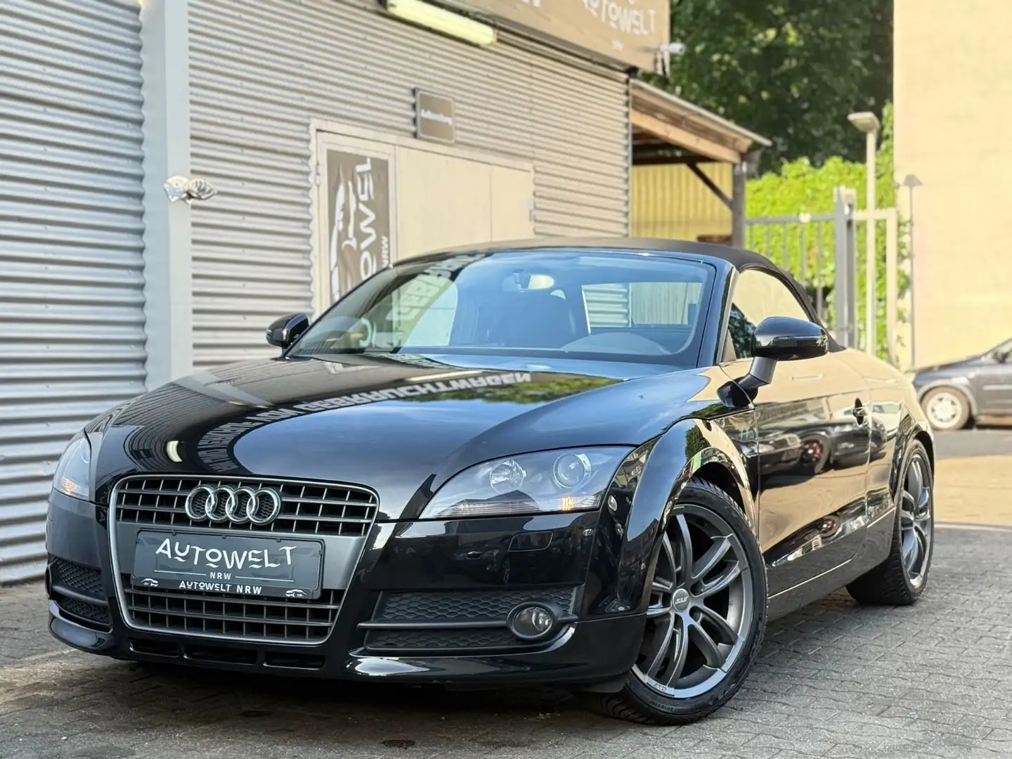 Audi TT Roadster 1.8 TFSI S Line Plus *BOSE*NAVI*PDC* Schwarz - 1