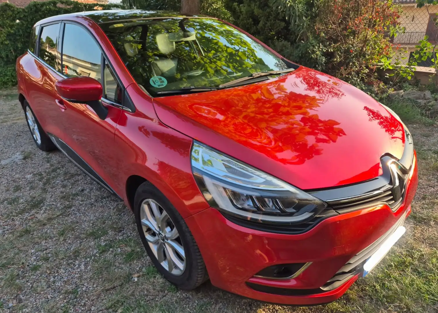 Renault Clio Clio Tourer 1.2 TCe Energy Zen EDC 87kW Rojo - 1