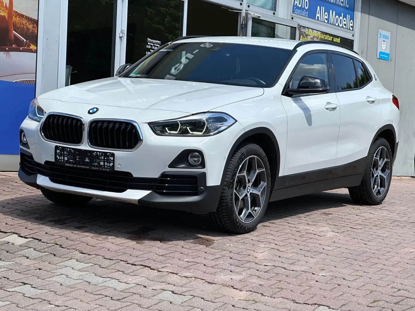 BMW X2 Baureihe X2 xDrive 18 d Advantage Plus Weiß - 1
