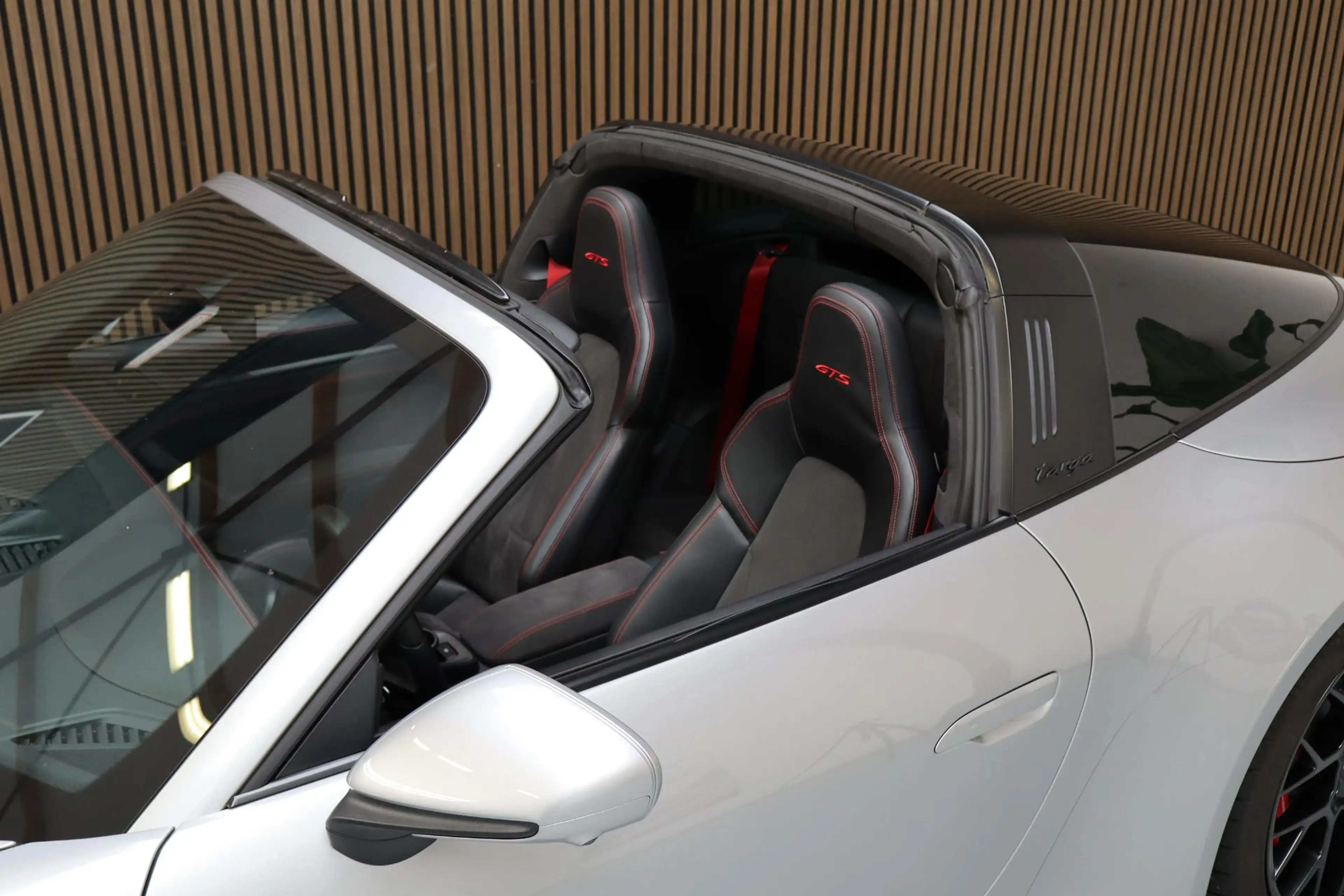 Porsche 992 3.0 4 GTS — photo 5