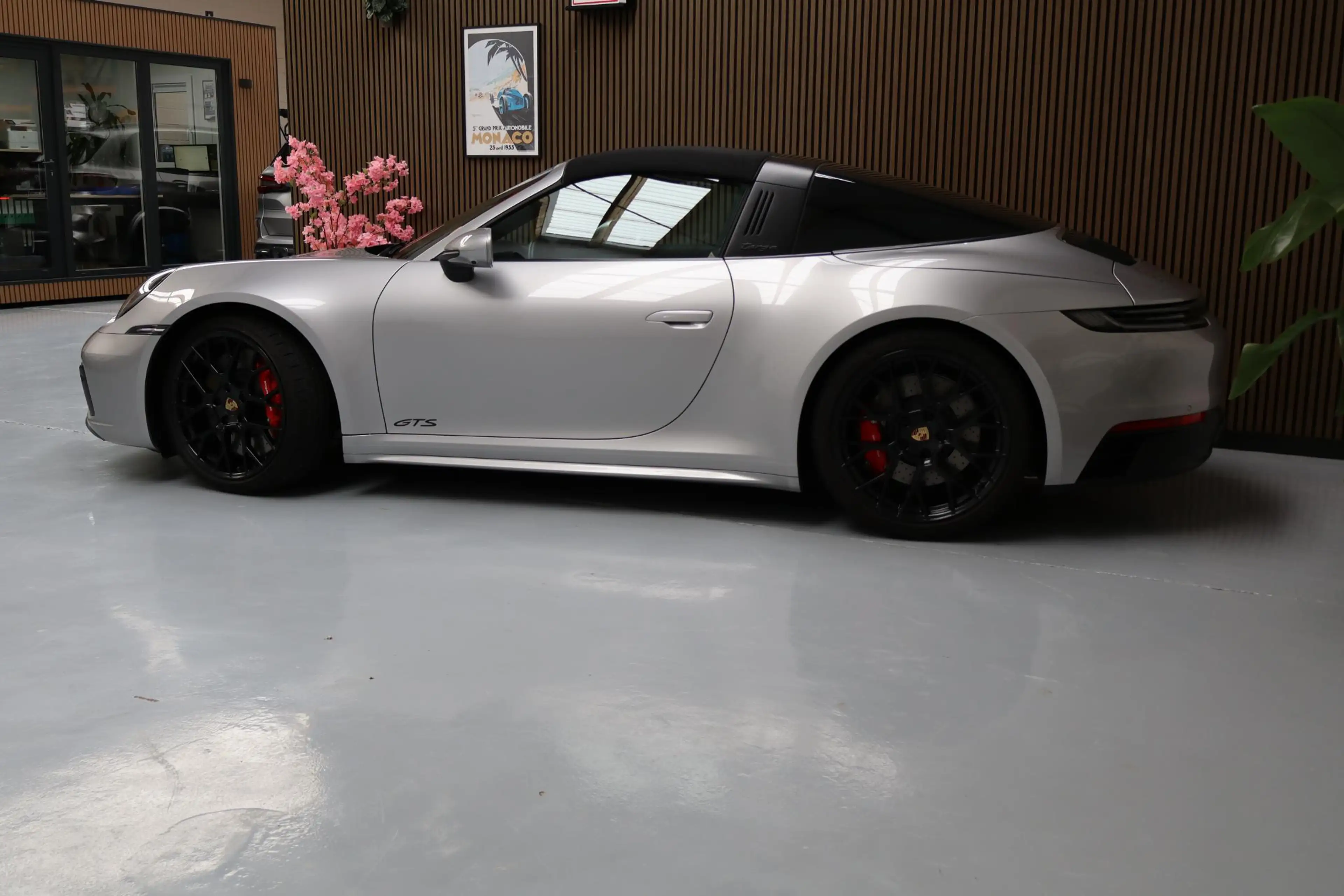 Porsche 992 3.0 4 GTS — photo 4
