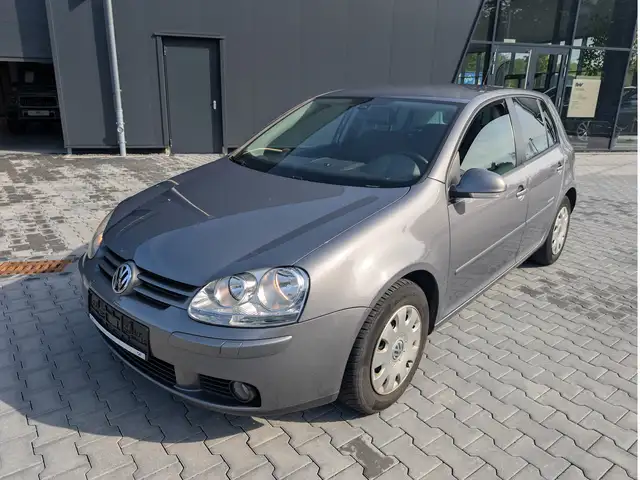 Volkswagen Golf V 1,6 United *Klima+*Zahnriehmen gewechselt