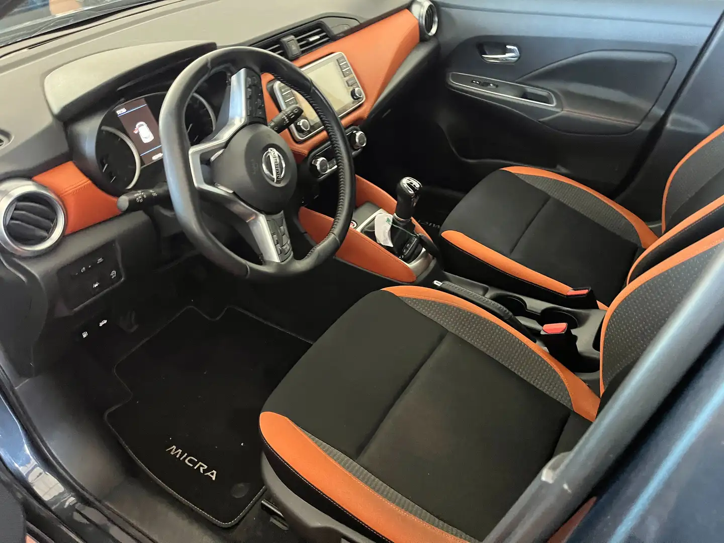 Nissan Micra Micra V 2017 1.0 Tekna 100cv Grigio - 2