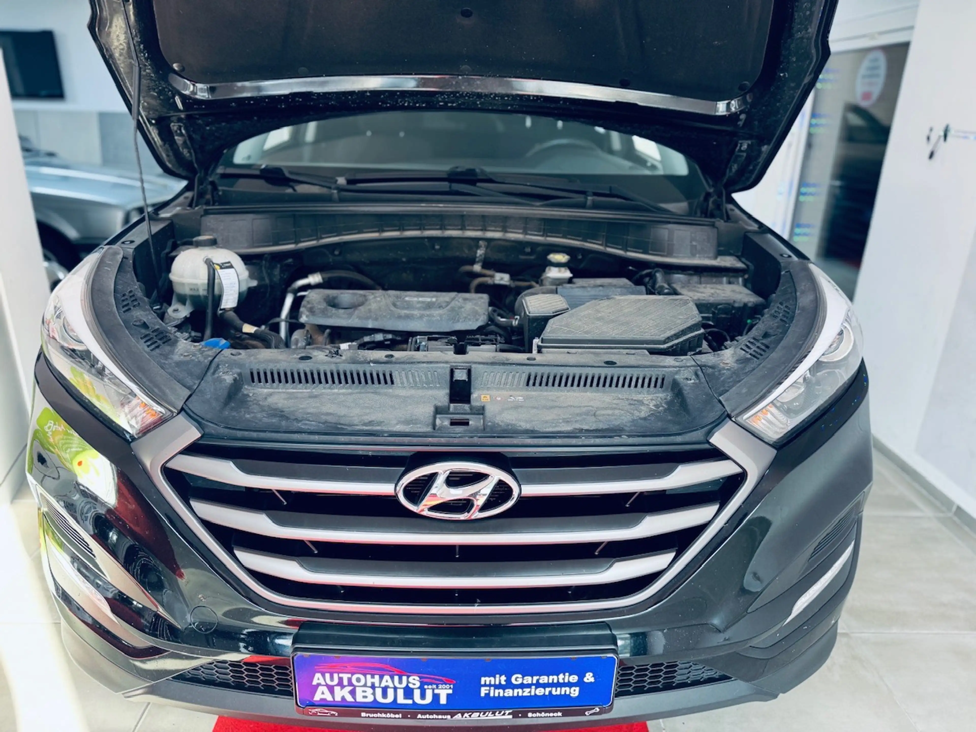 Hyundai TUCSON blue Classic 2WD*Finanzierung+Garantie+Inspektion+Tüv* — photo 12