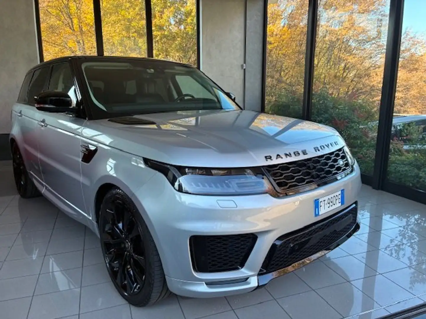 Land Rover Range Rover Sport Range Rover Sport 3.0 sdV6Dynamic 249cv auto my19 Plateado - 1