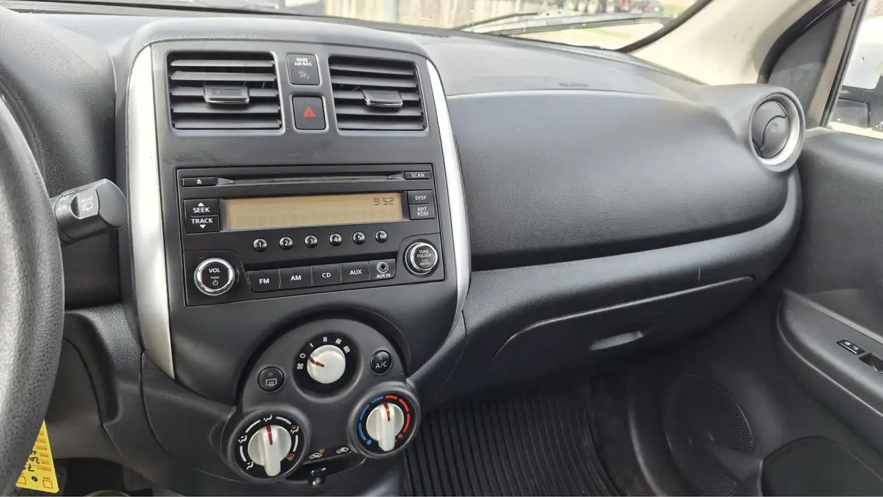 Nissan Micra снимка Nissan Micra