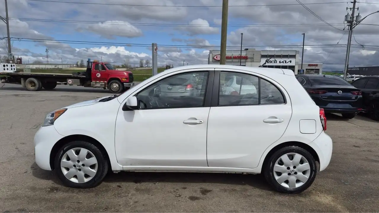 Nissan Micra снимка Nissan Micra