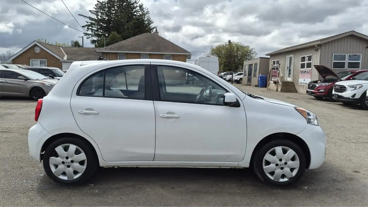 Nissan Micra снимка Nissan Micra