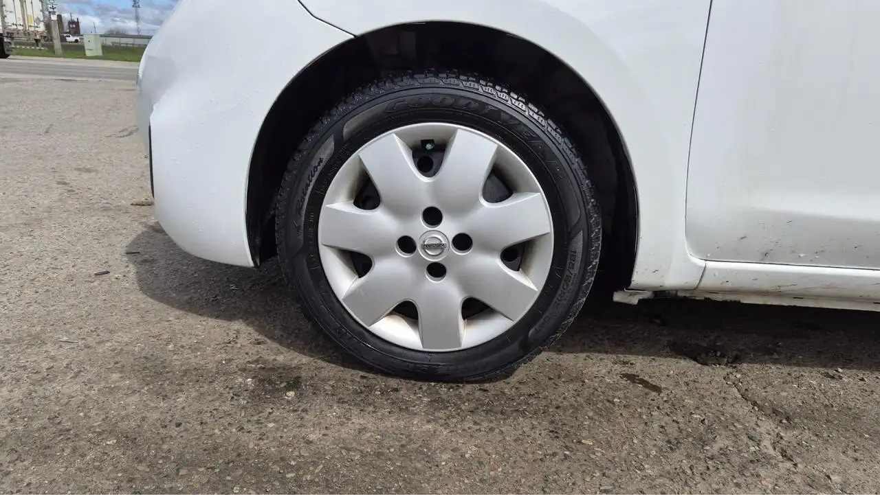 Nissan Micra снимка Nissan Micra