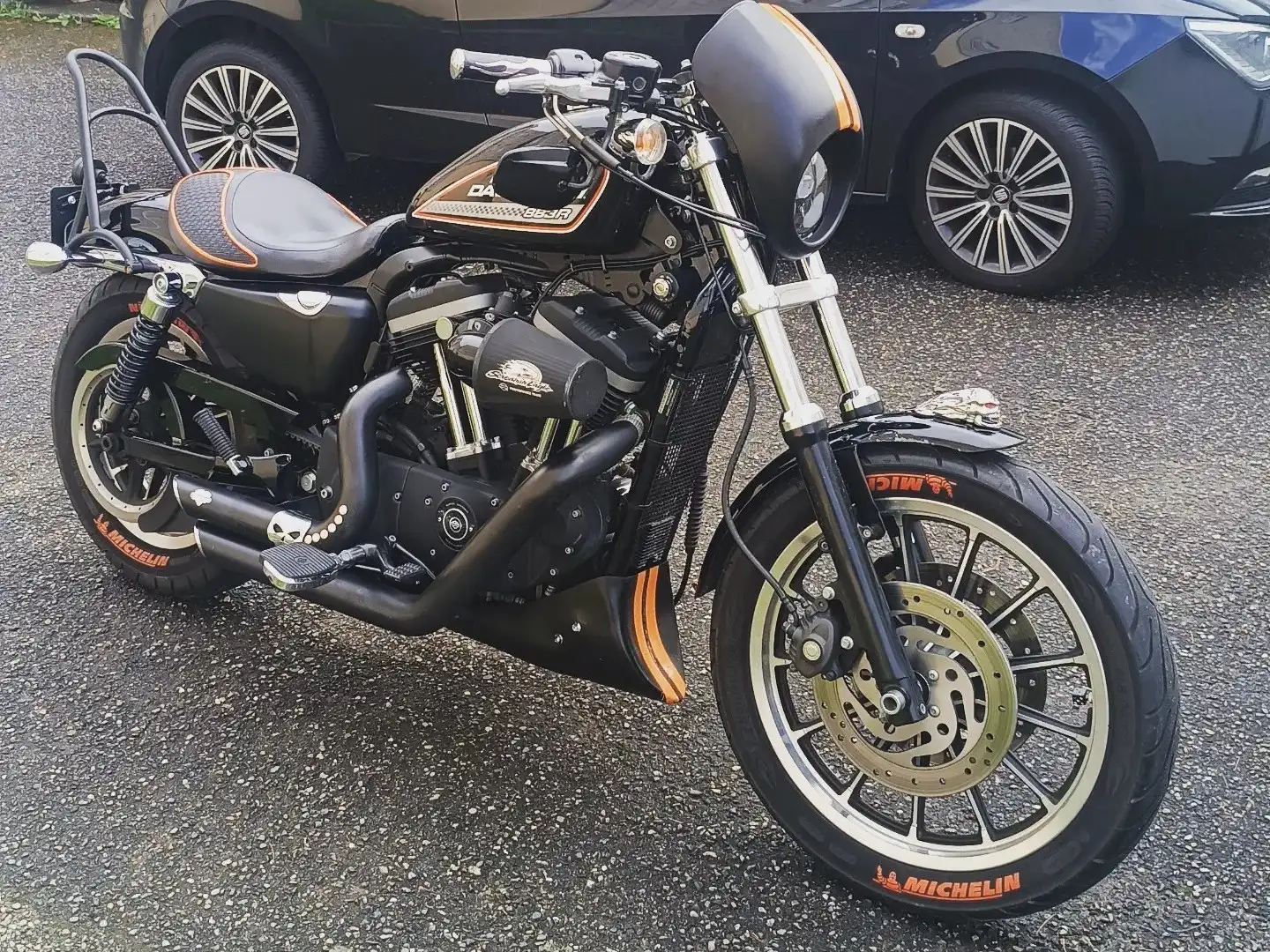 Harley-Davidson Sportster XL 883 Чорний - 2